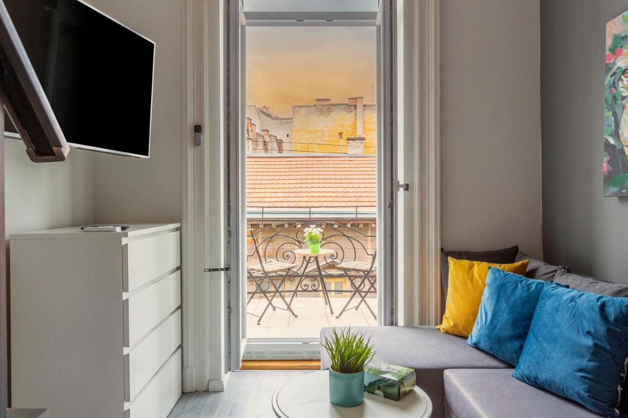 Deluxe Akacfa Apartments In The Heart Of Budapeşte Dış mekan fotoğraf