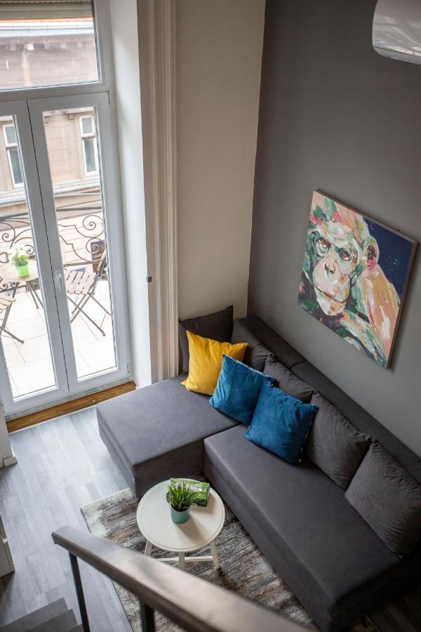 Deluxe Akacfa Apartments In The Heart Of Budapeşte Dış mekan fotoğraf
