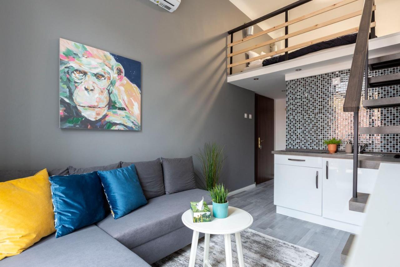 Deluxe Akacfa Apartments In The Heart Of Budapeşte Dış mekan fotoğraf